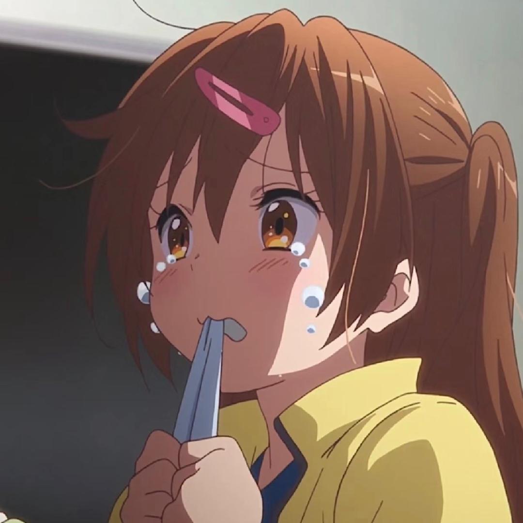 y7