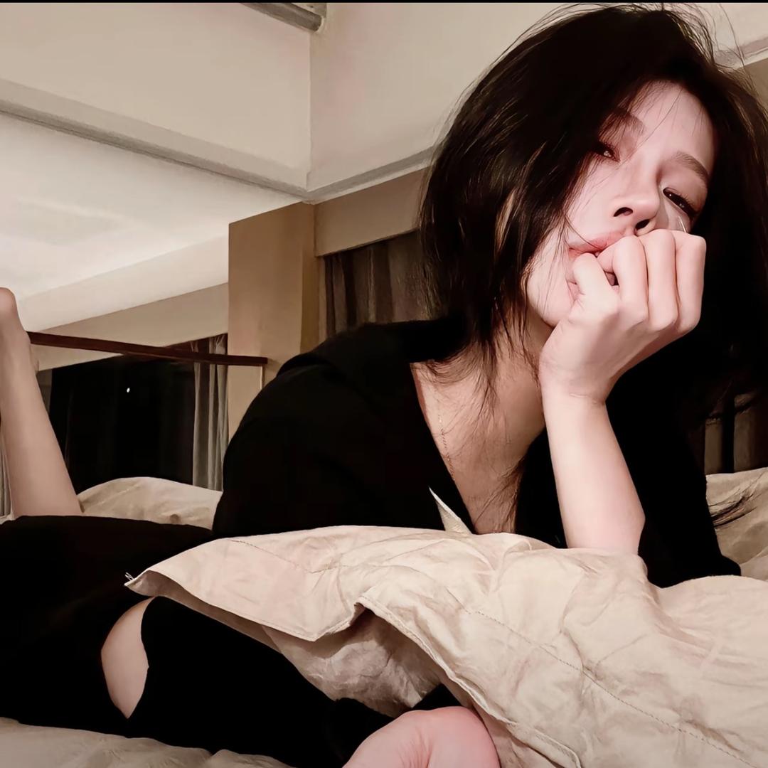 好来玉小姐💫