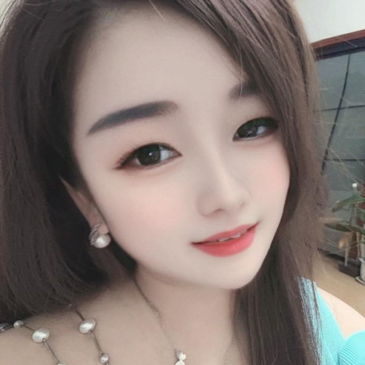 云  希