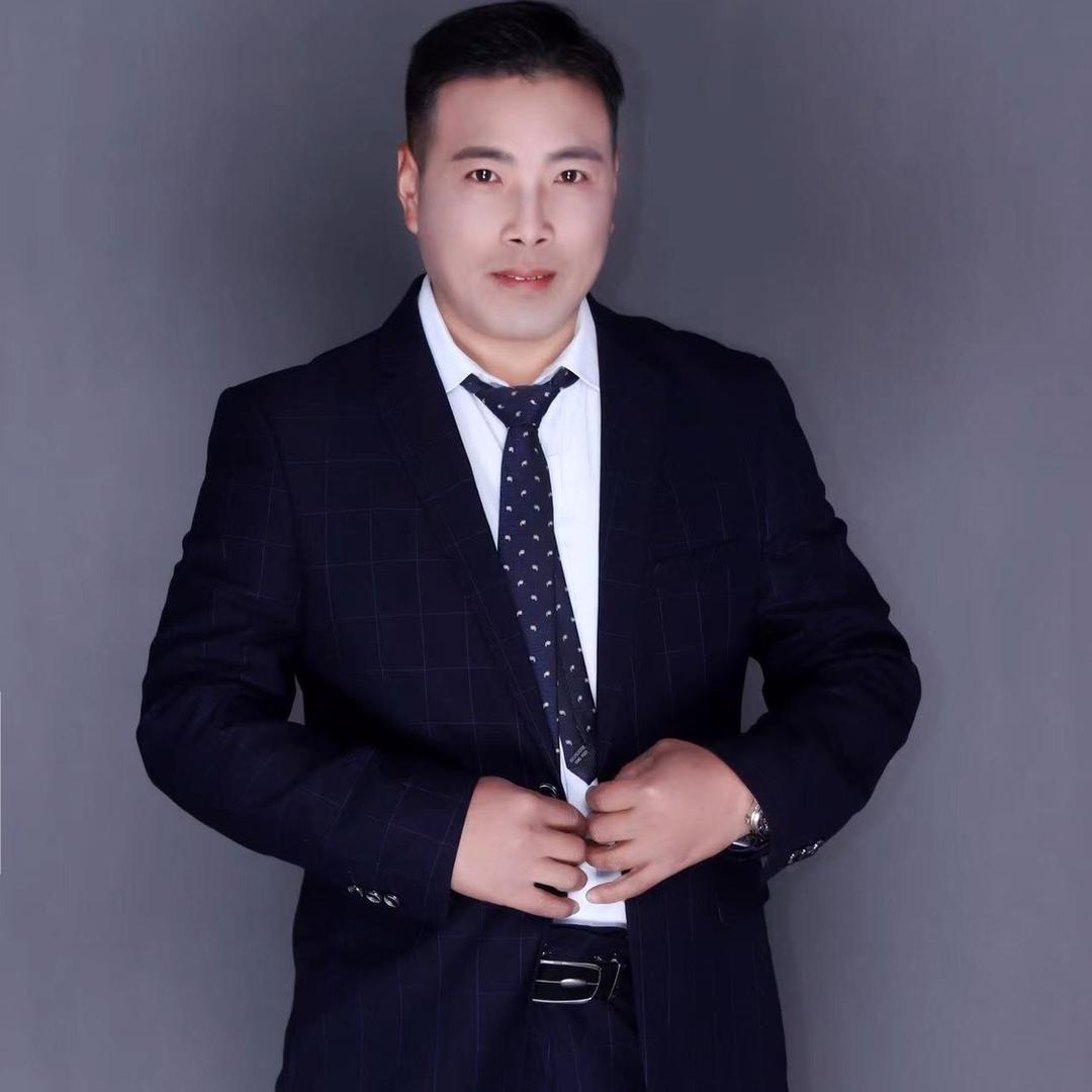 圣光演艺传媒：承接演出；