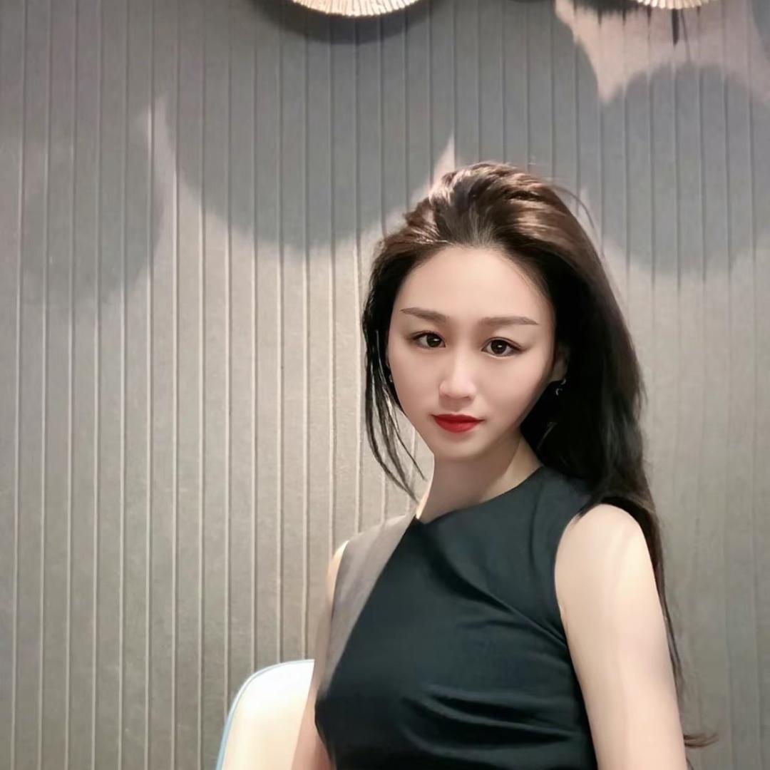 章章华
