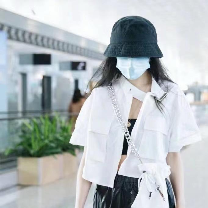 小郑子事务部