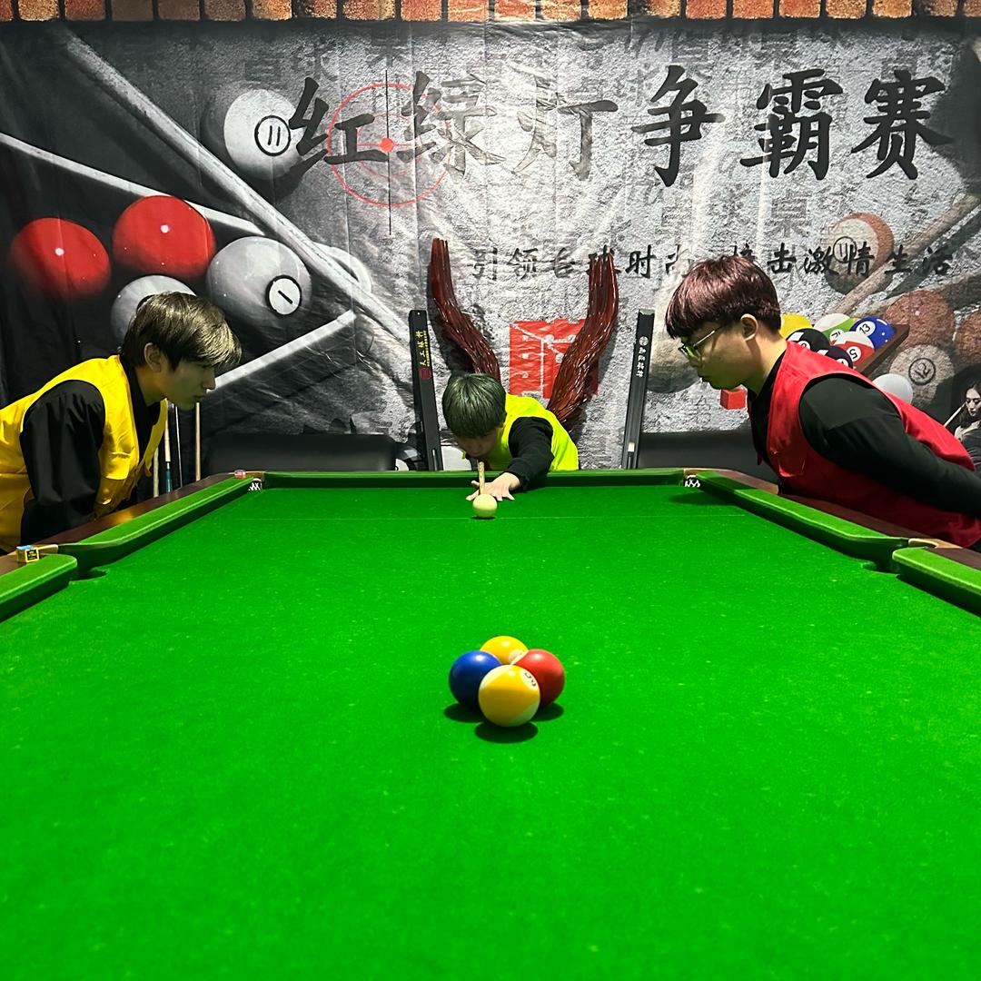 红绿灯🎱