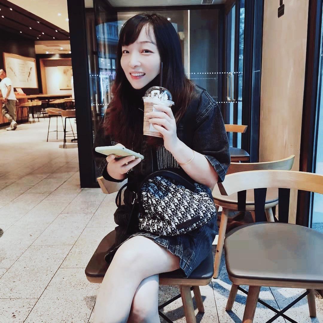 爱唱歌的王漂亮声卡设备