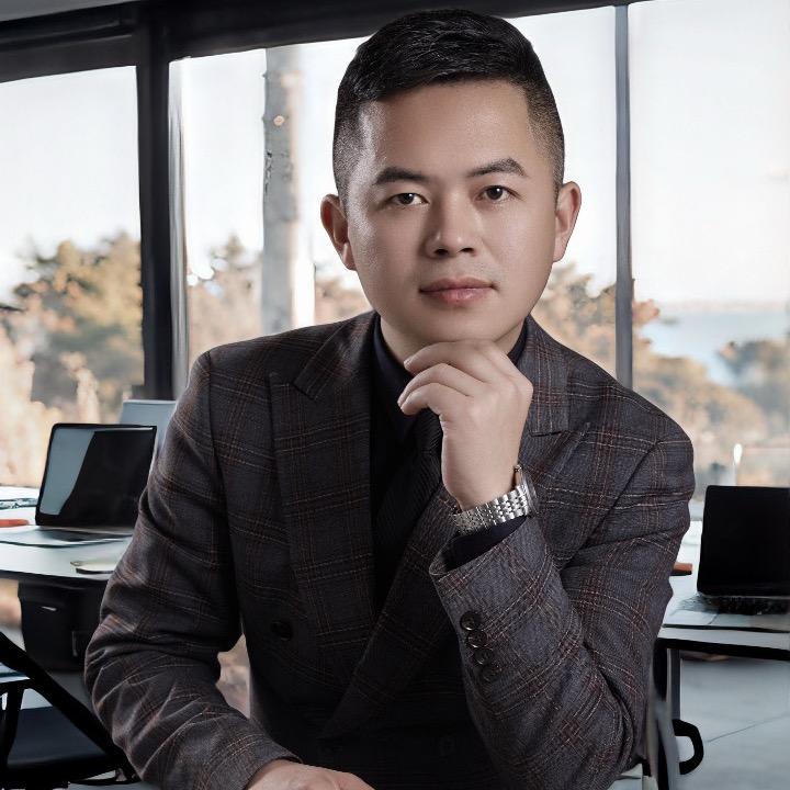 铮亮先生🧑‍🏫