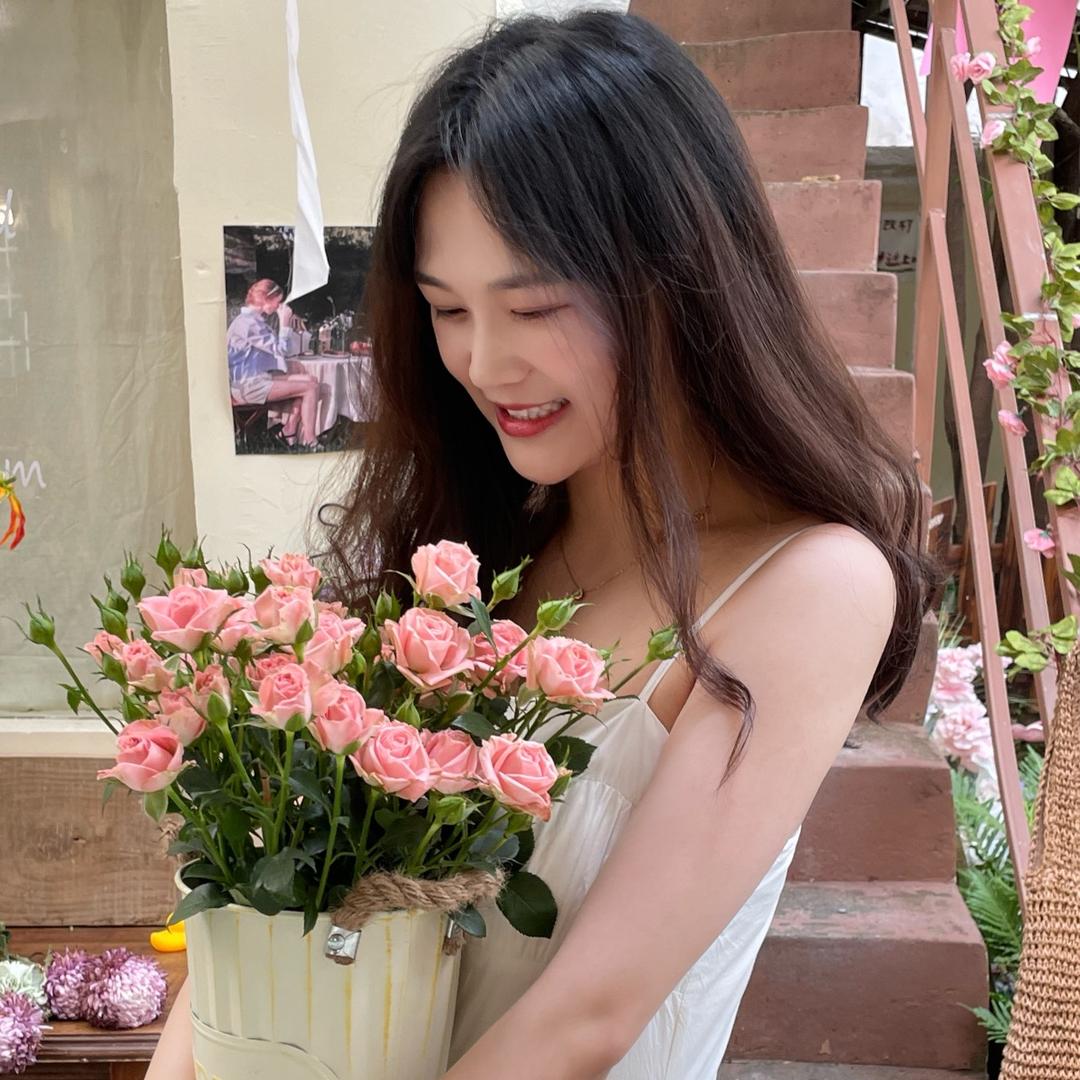 玲玲