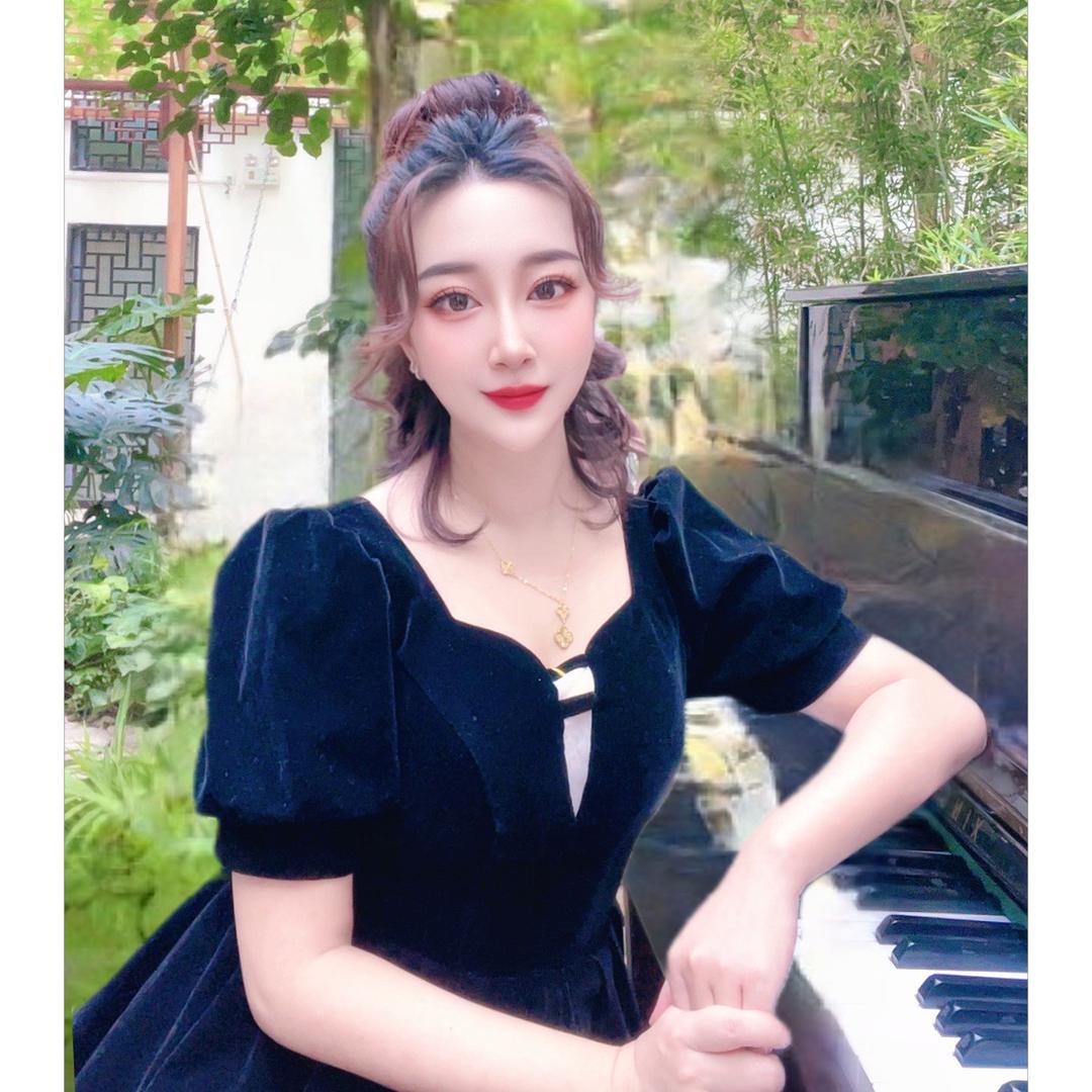 王方春子༄༅Piano