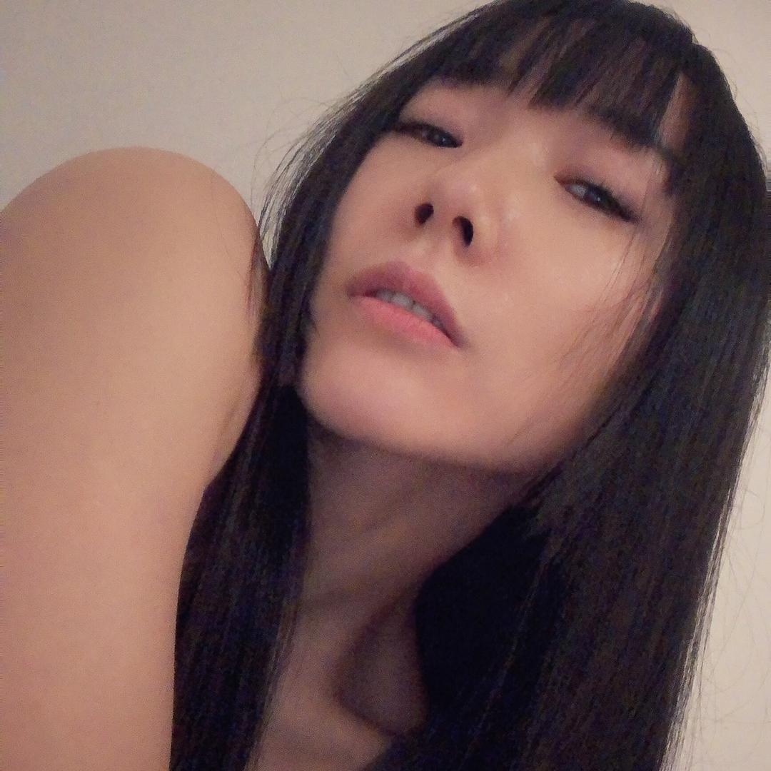 Lynn肌肉小萝莉👧