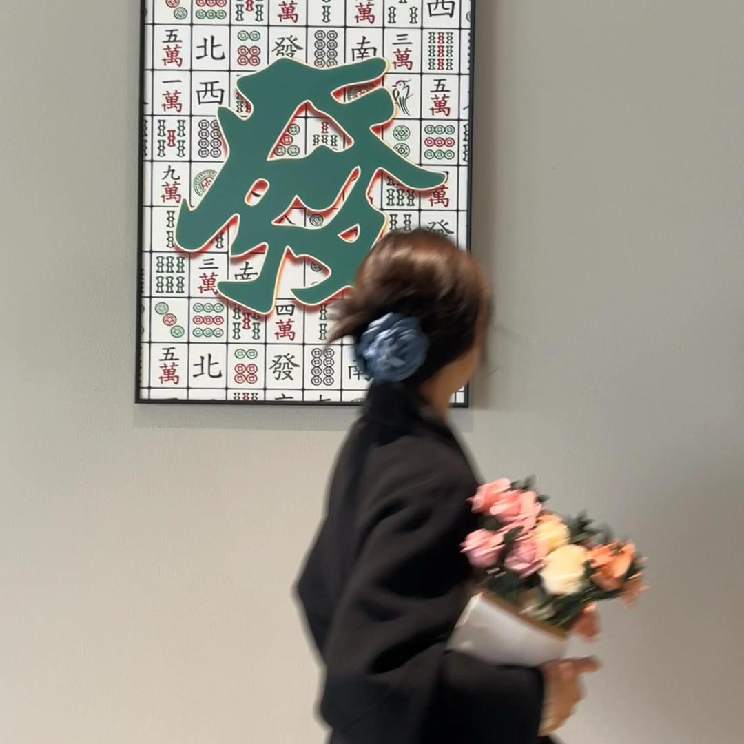 白色的岛屿🏝️.