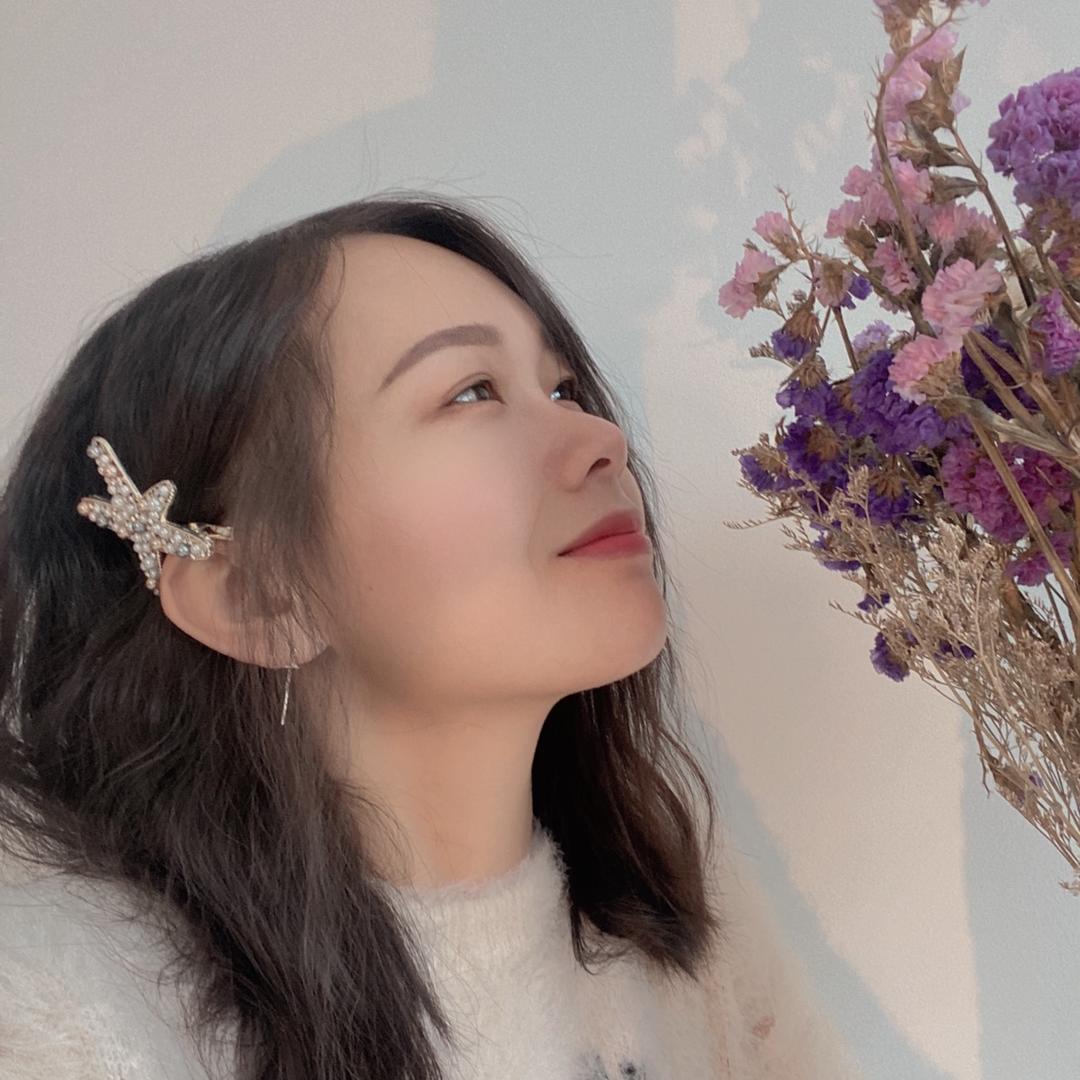 吖头小静