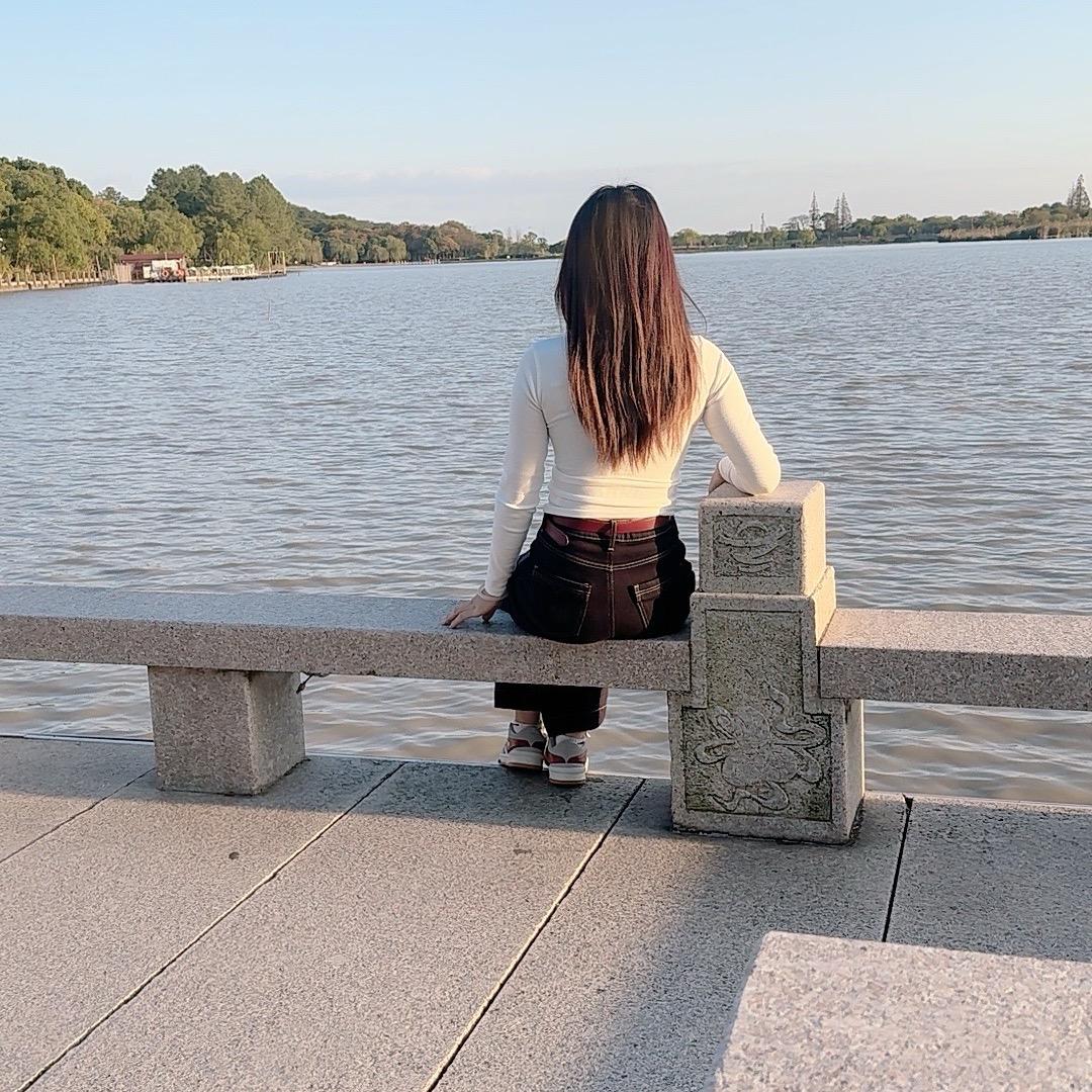 梅梅🌹
