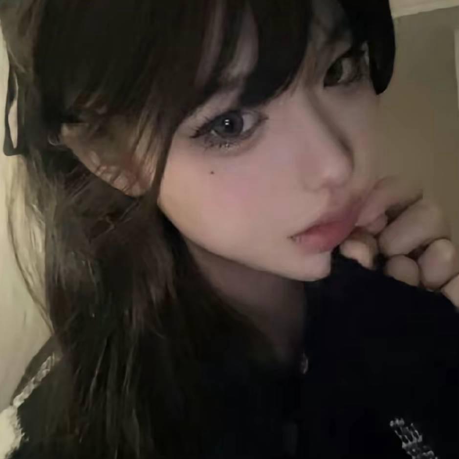 秋琪雨奈.