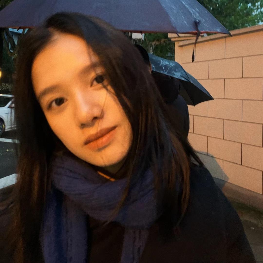 嗯😐