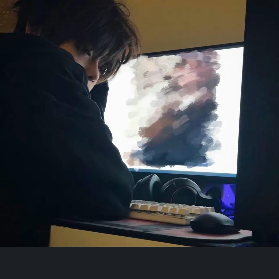 浩辉..