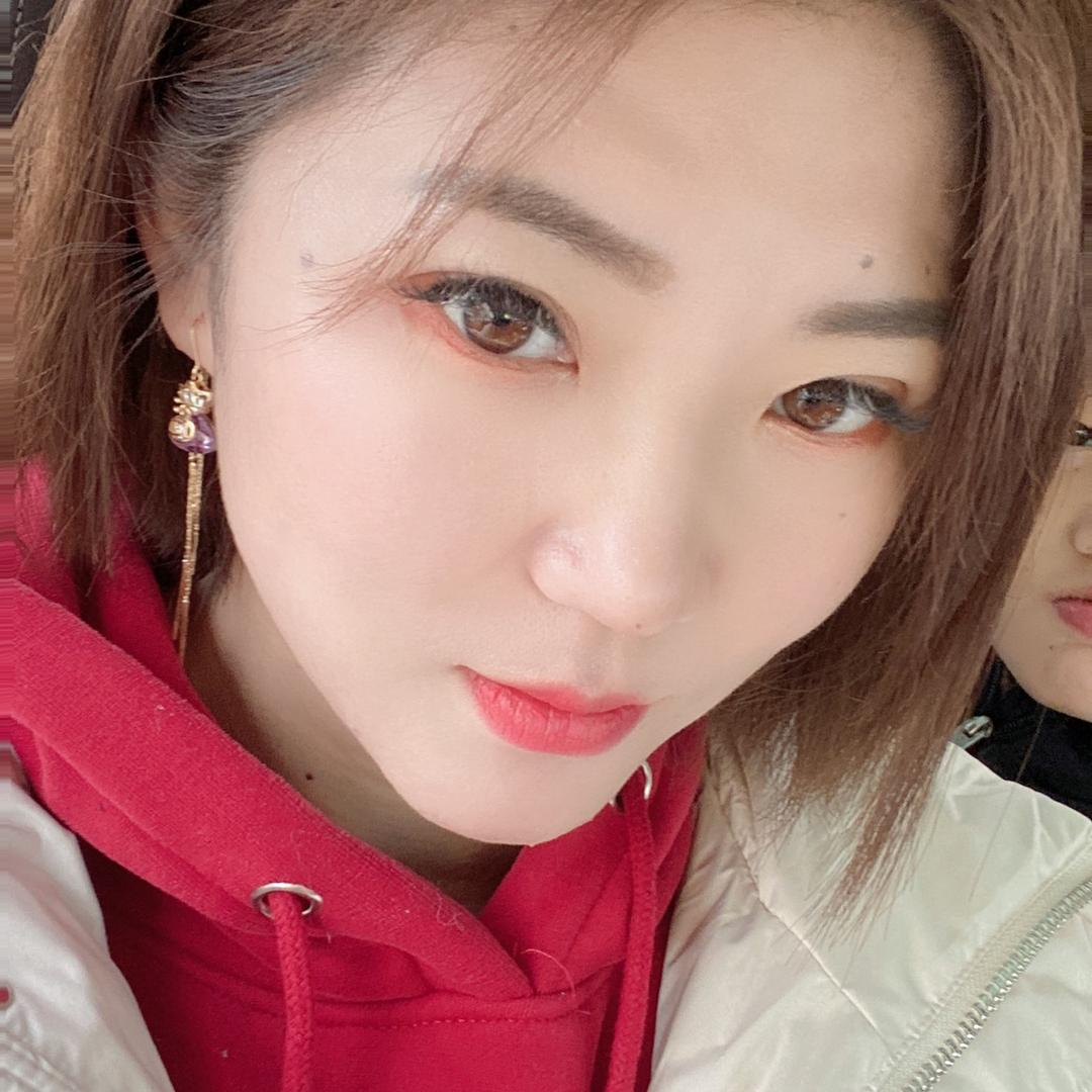 鹏飞羽乒中心~~~羽拍穿线师