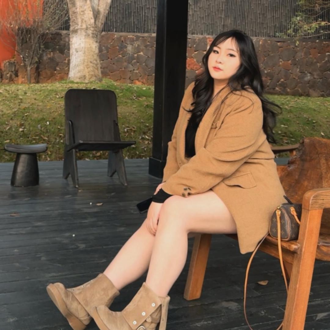 吉悠微胖大码女装