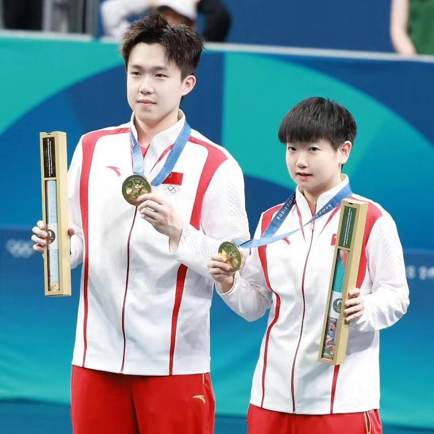希望的灯塔sun🏓️