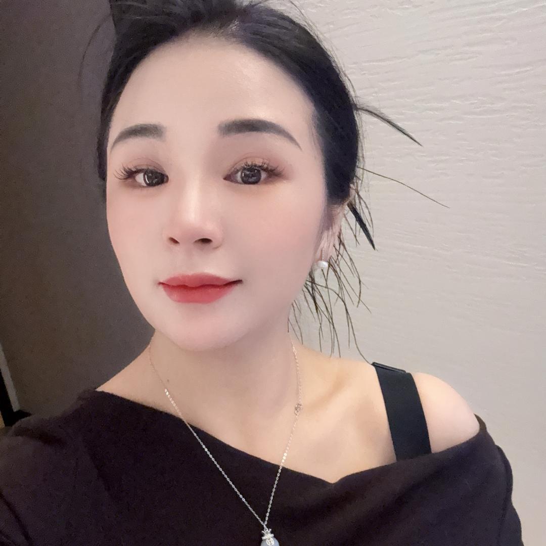 妮妮！！