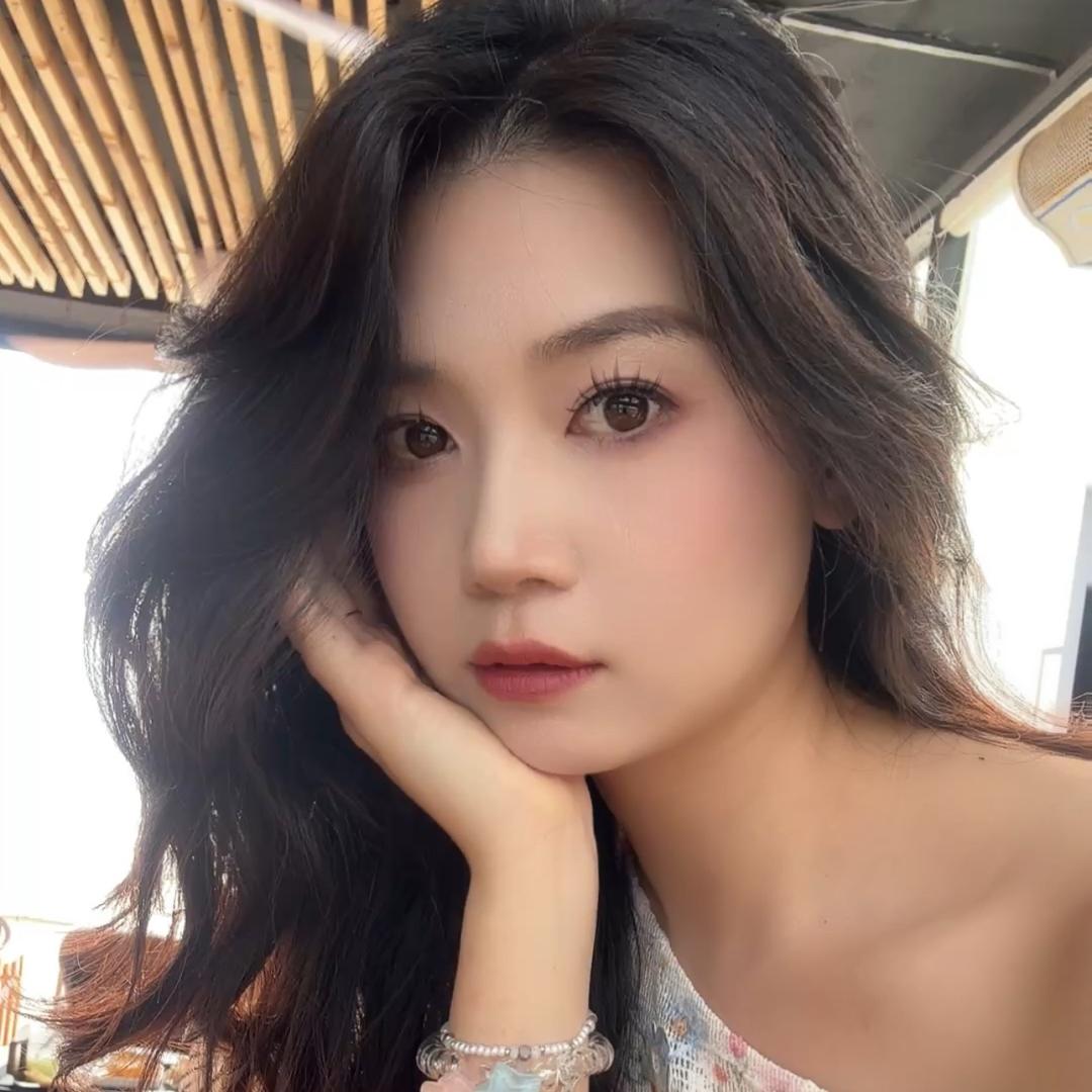 发呆看天空