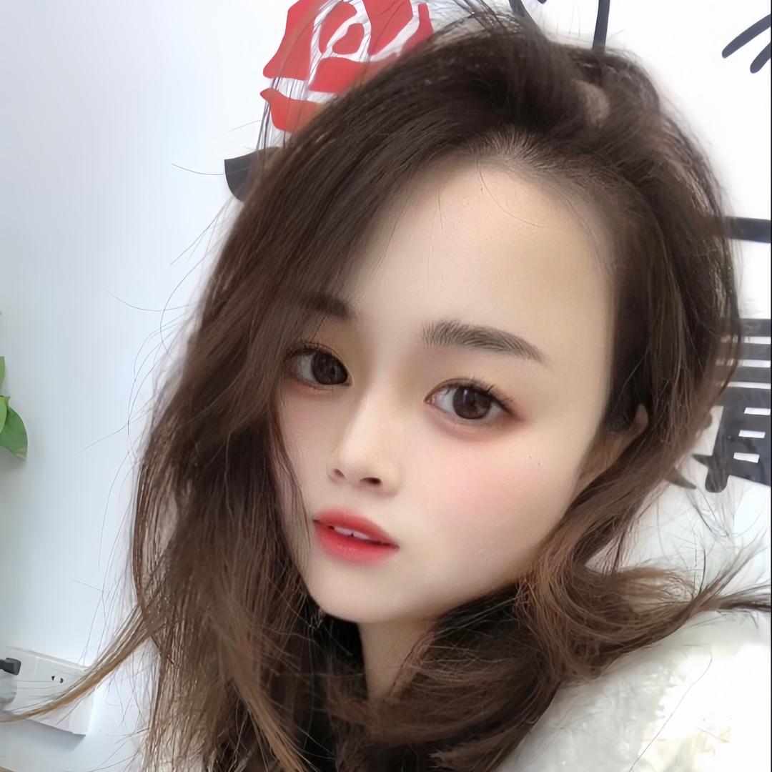 呆萌的小秋