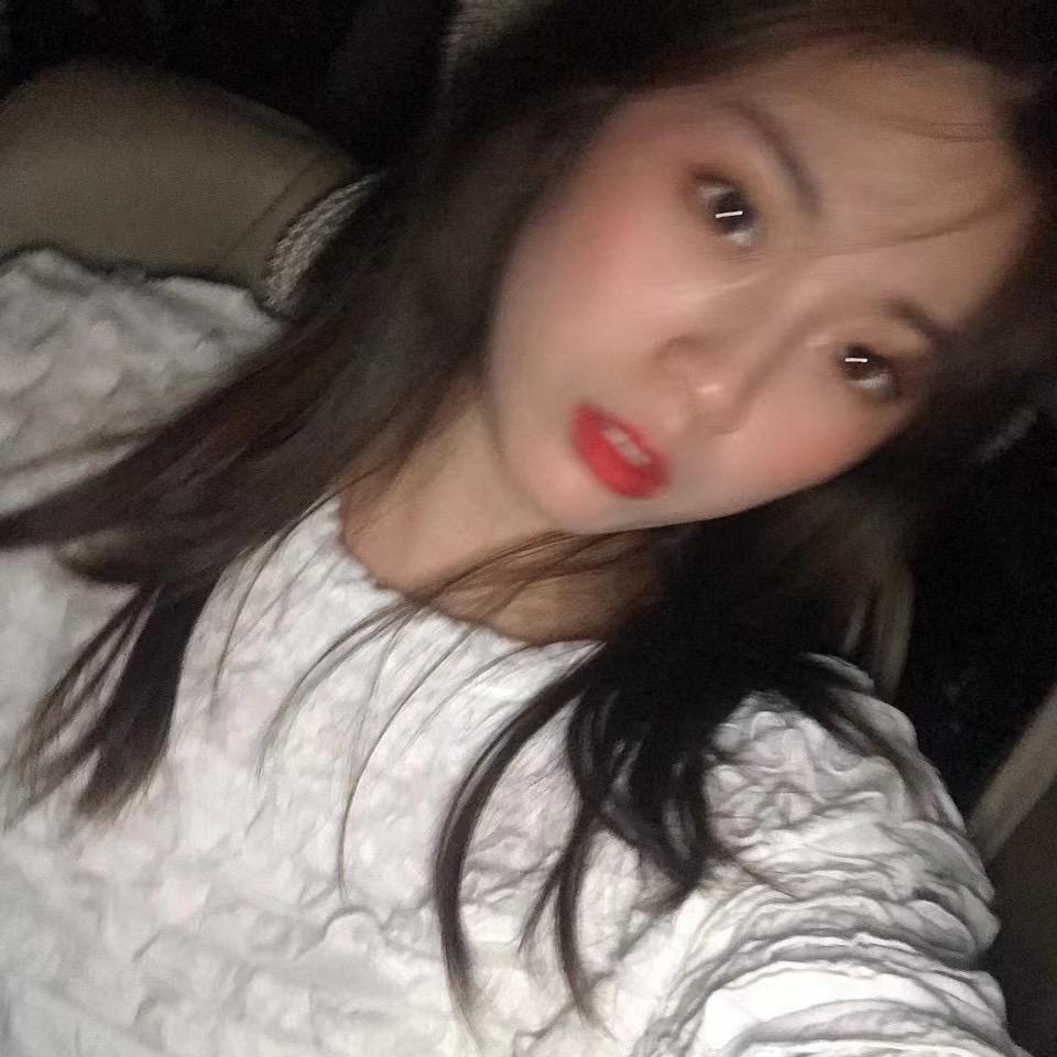 何秀秀火火、烤肉筋