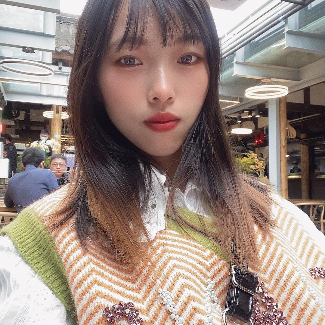 月山星港家居艳子