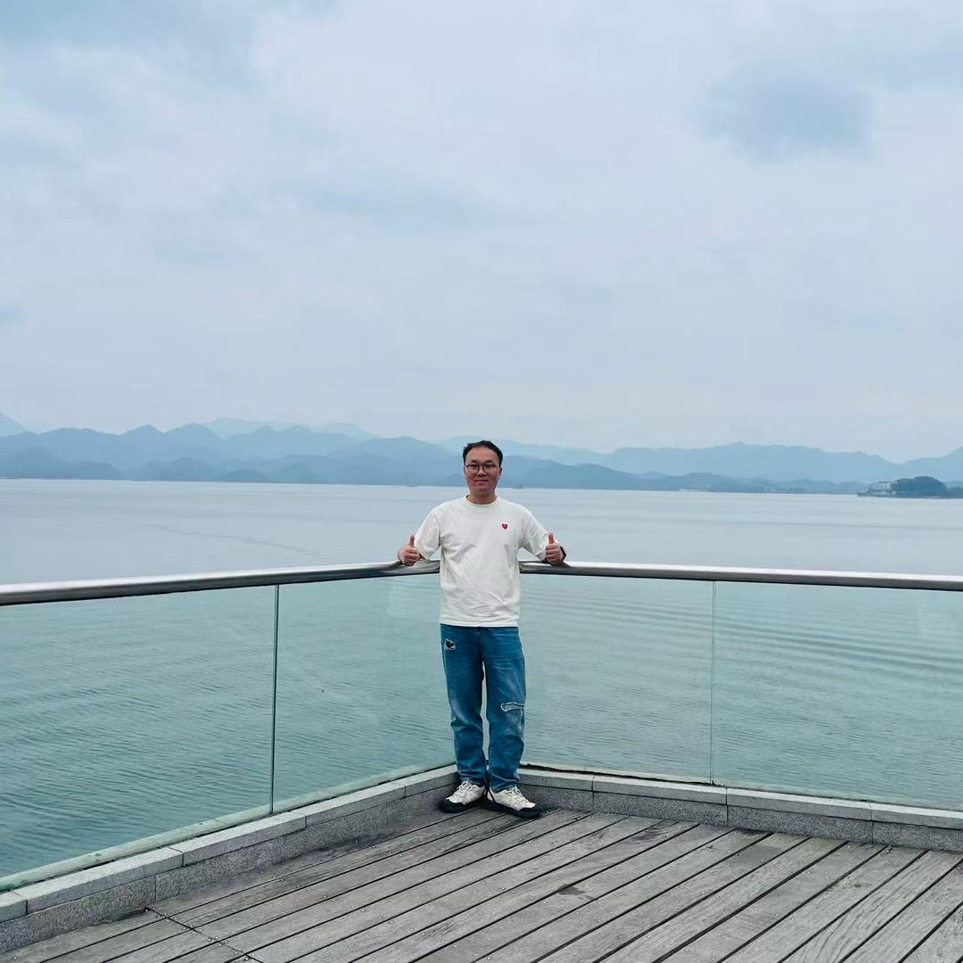 苏E-爱调酒的zZz🍹