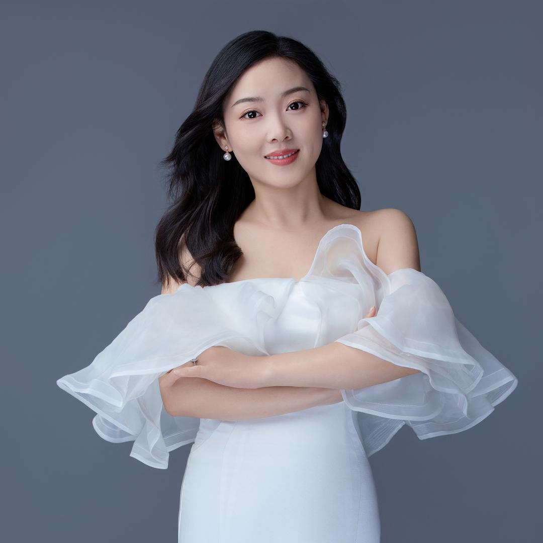 尔雅爱唱歌