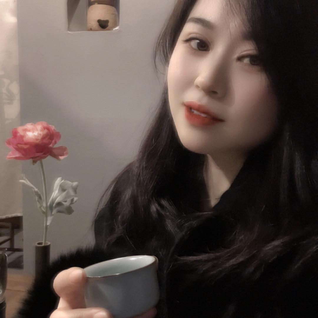 雯雯.L