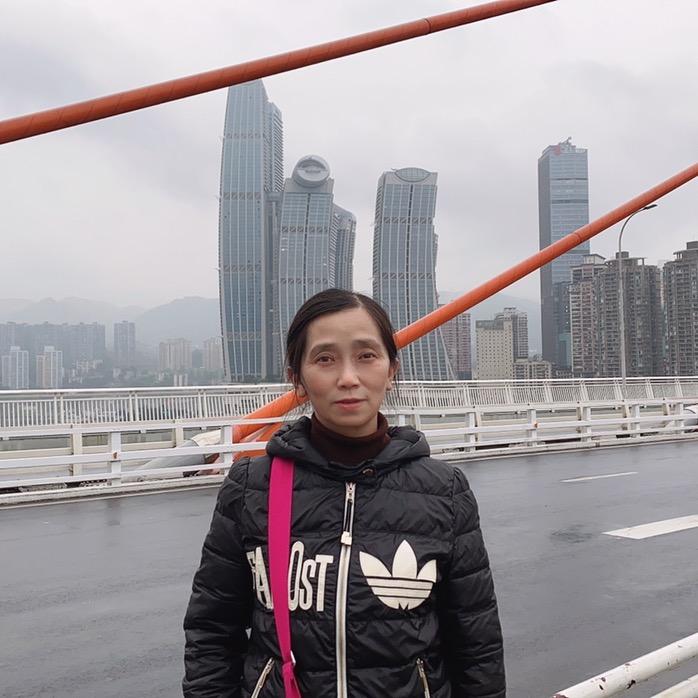 `李琴