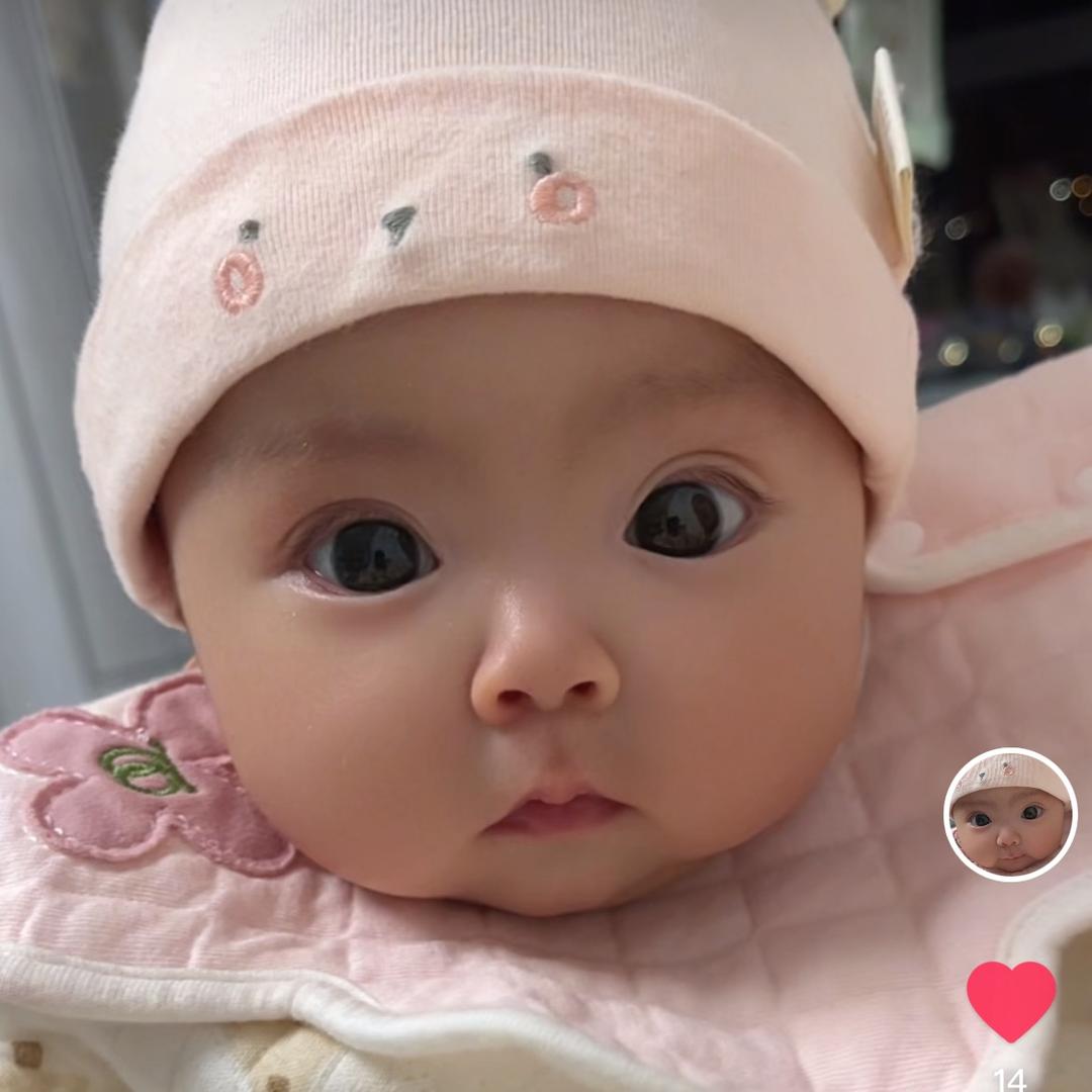 大眼睛妹妹👀