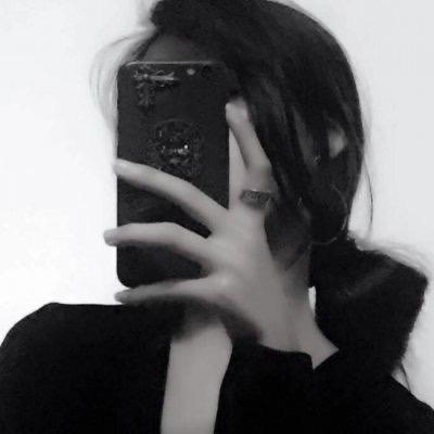 璐璐（连赞拉黑）