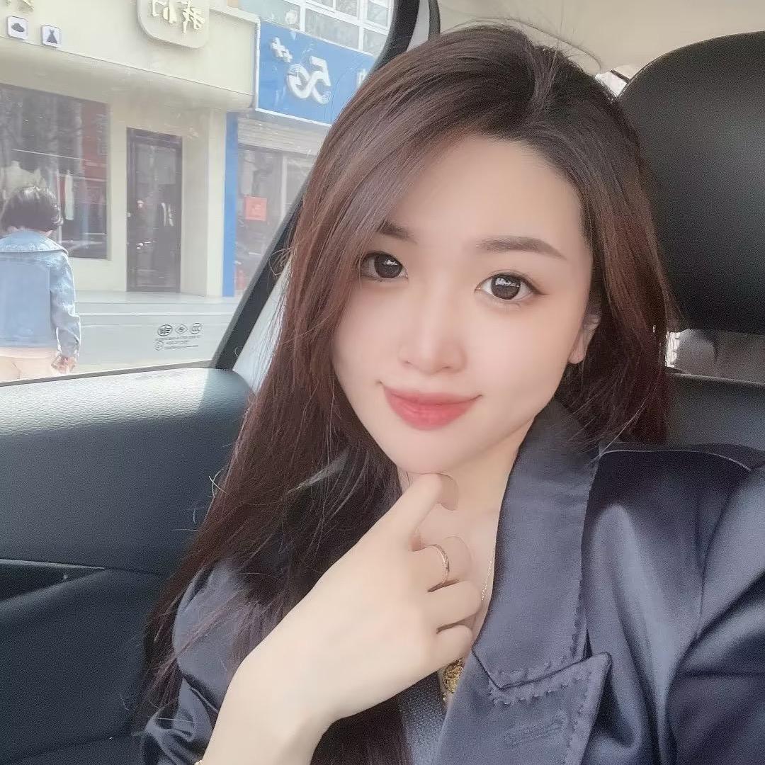 我们Rich女装实体店