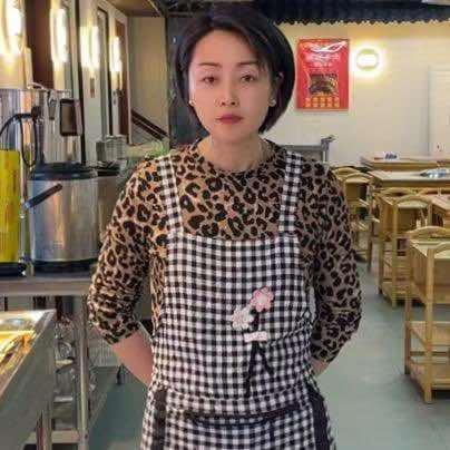 新场羊肉馆金姐