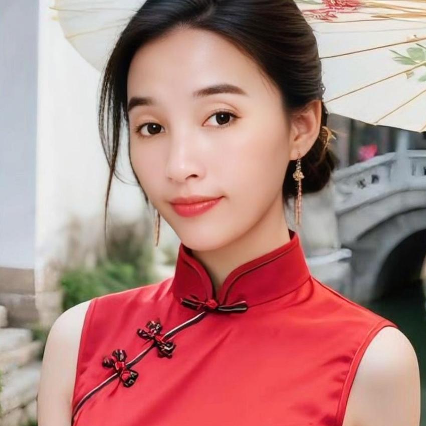 青青.海南黄花梨. 红降