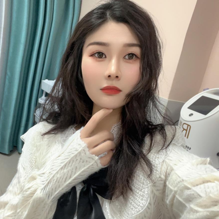 娜朵美业—君君