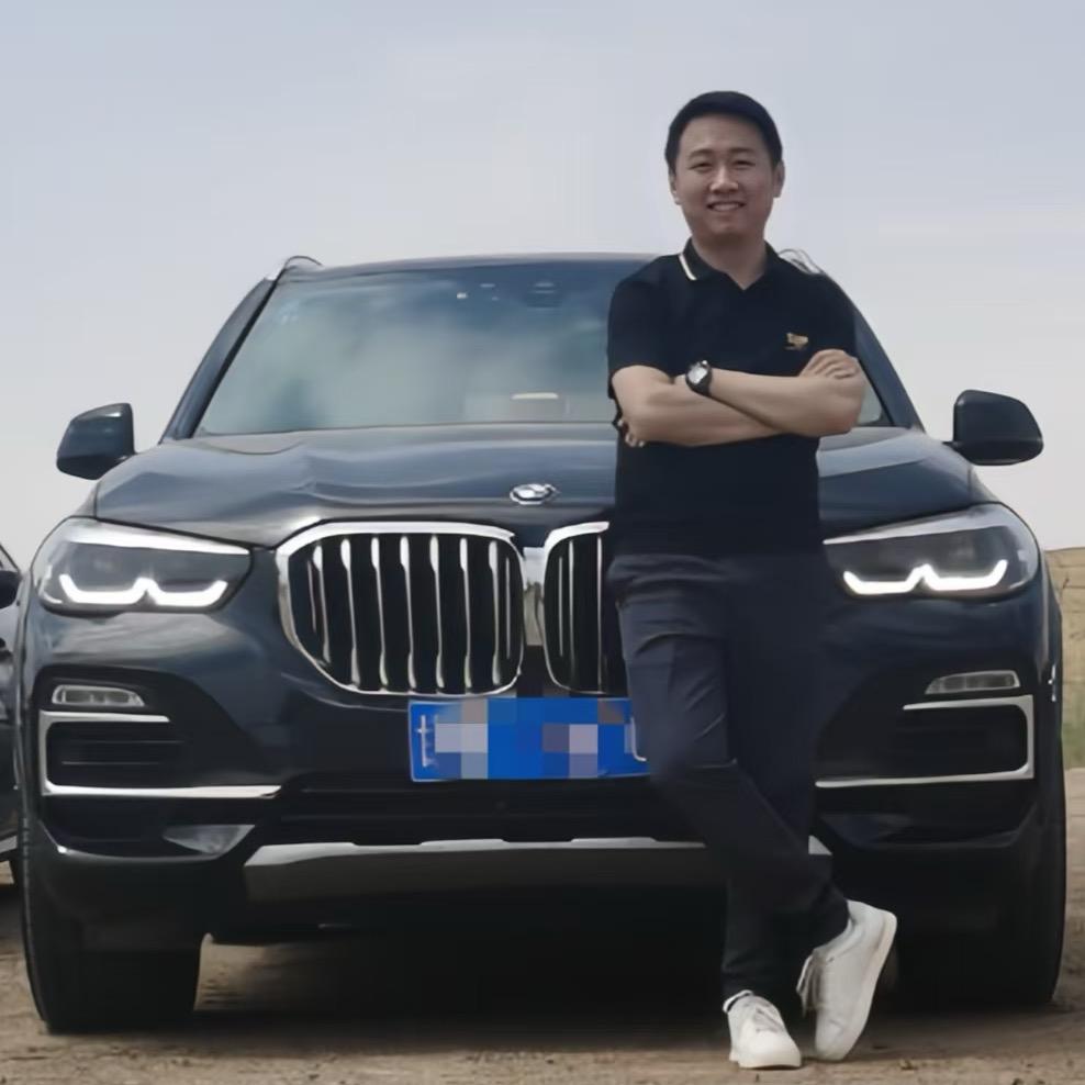 卖房鬼才-闪房网杨总