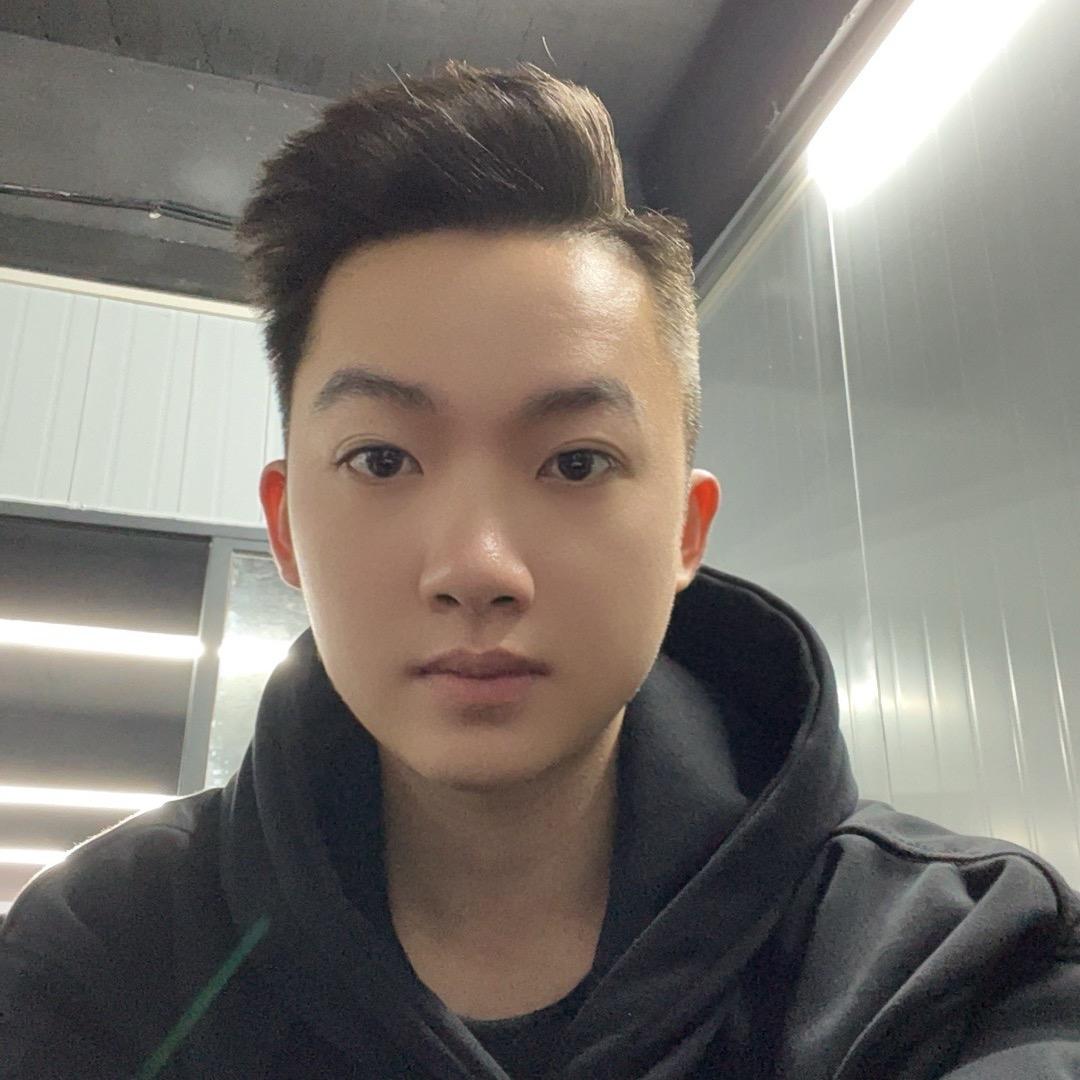 金哥二手车～阿帝