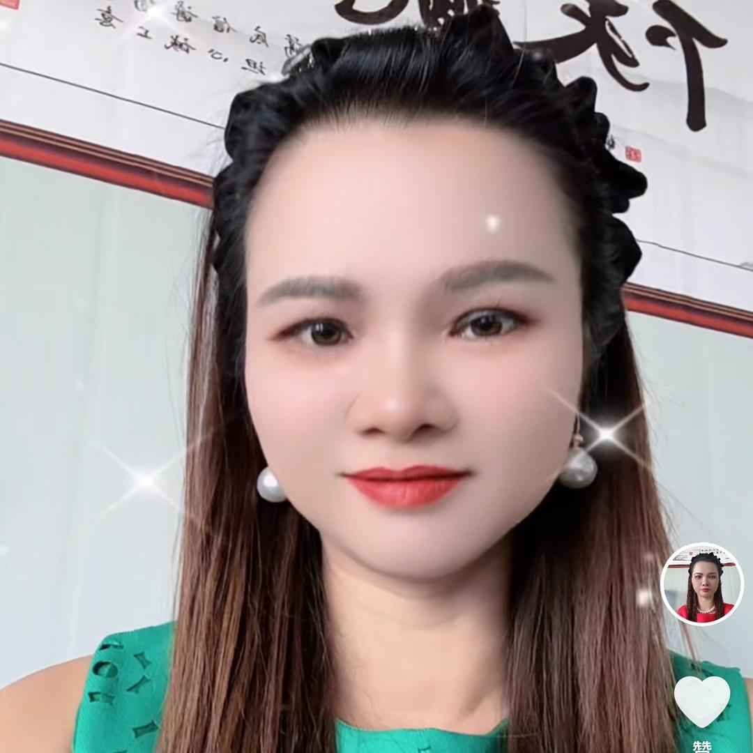 南宁二手车潘姐