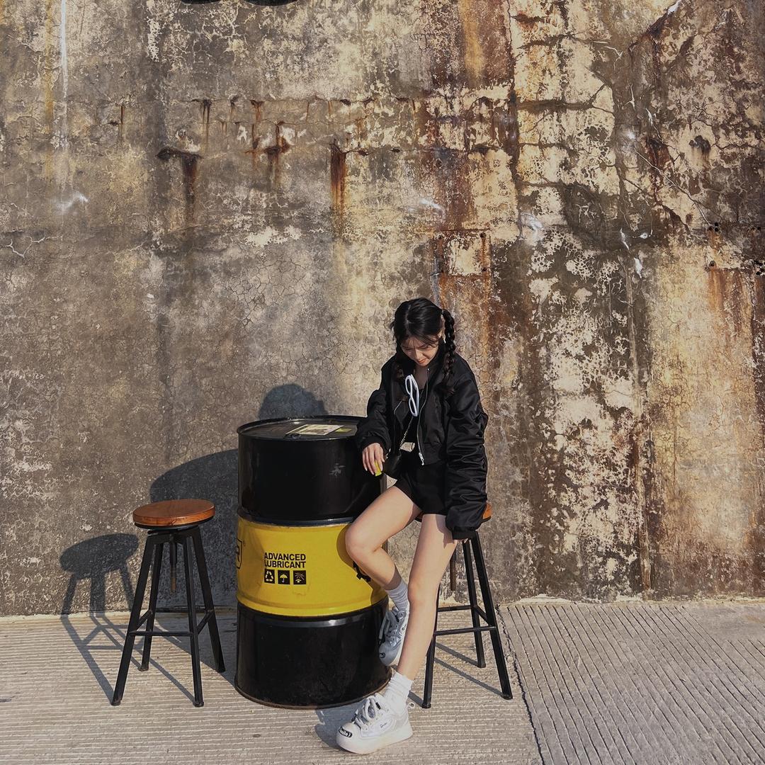 青春本色店（女发型师）