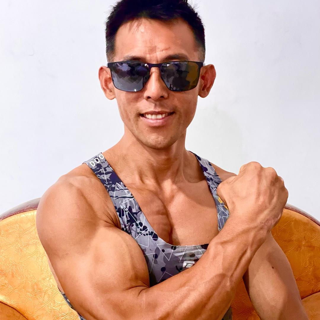 🇨🇳街健三疯(体力王)