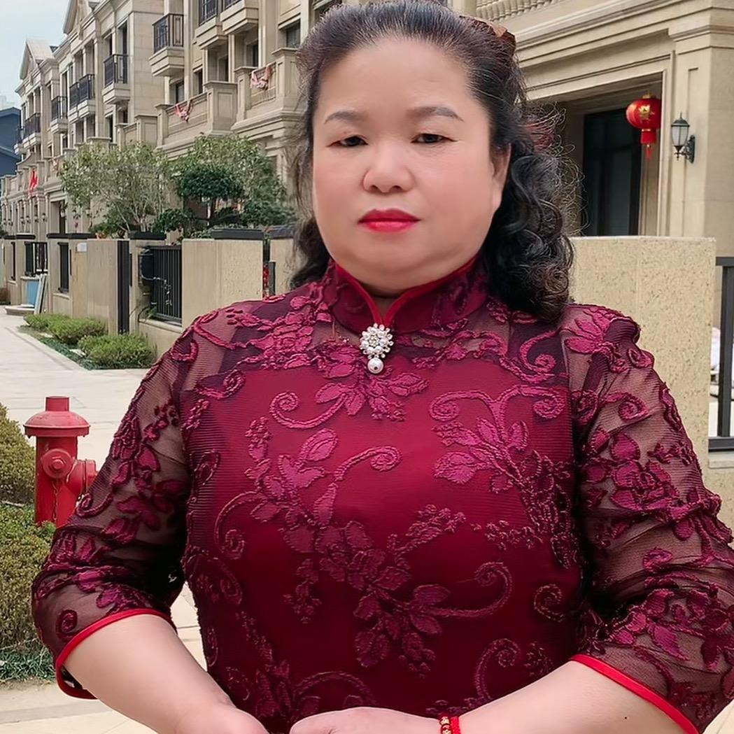 燕姐包租婆娱乐情感主播