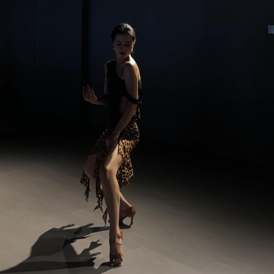 贝拉·拉丁舞曾老师