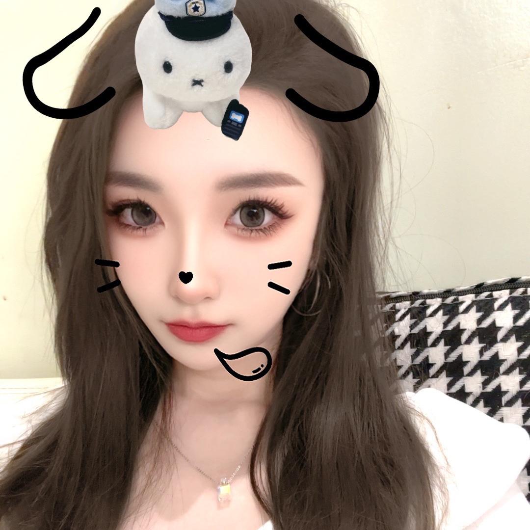 清清爱搞钱（溪荷）