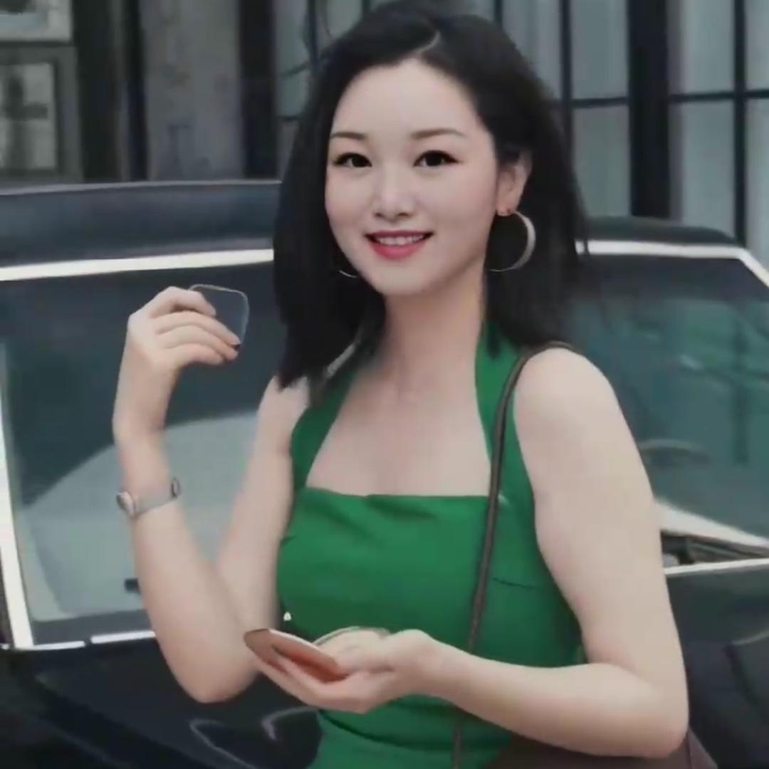 《爱唱歌🎤》笑笑