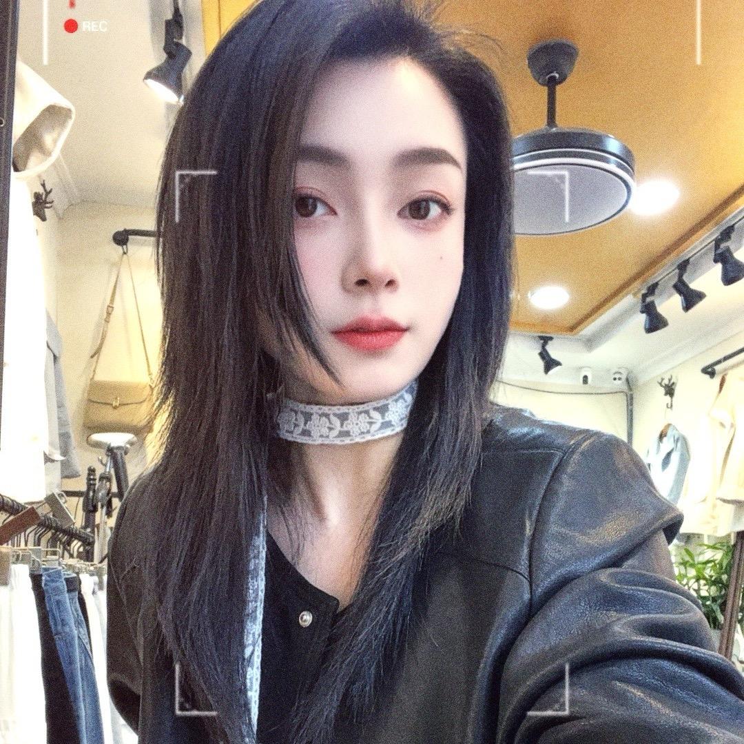 周巷格调女装