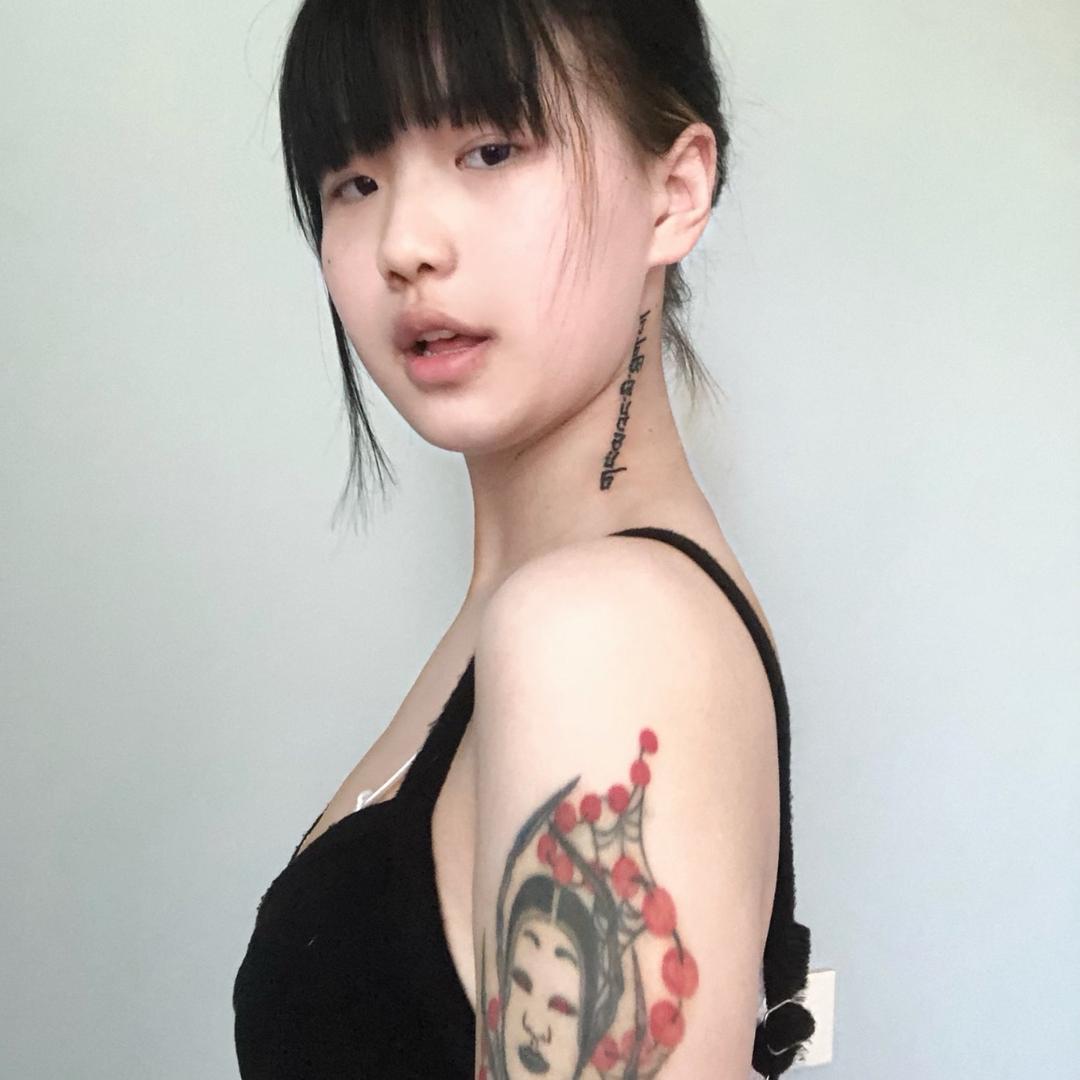 嘤嘤