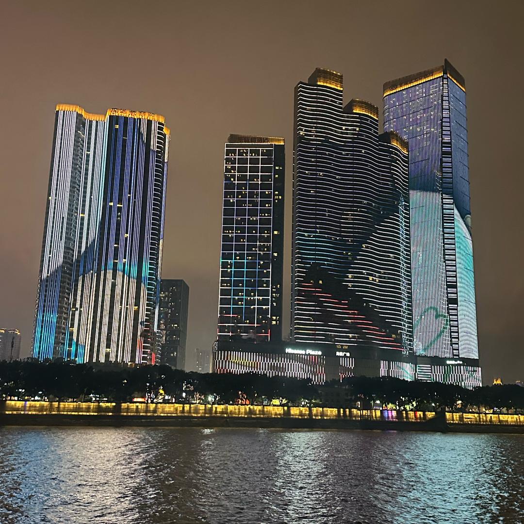 明明237231873