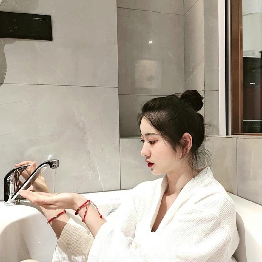 ㅤ小九儿