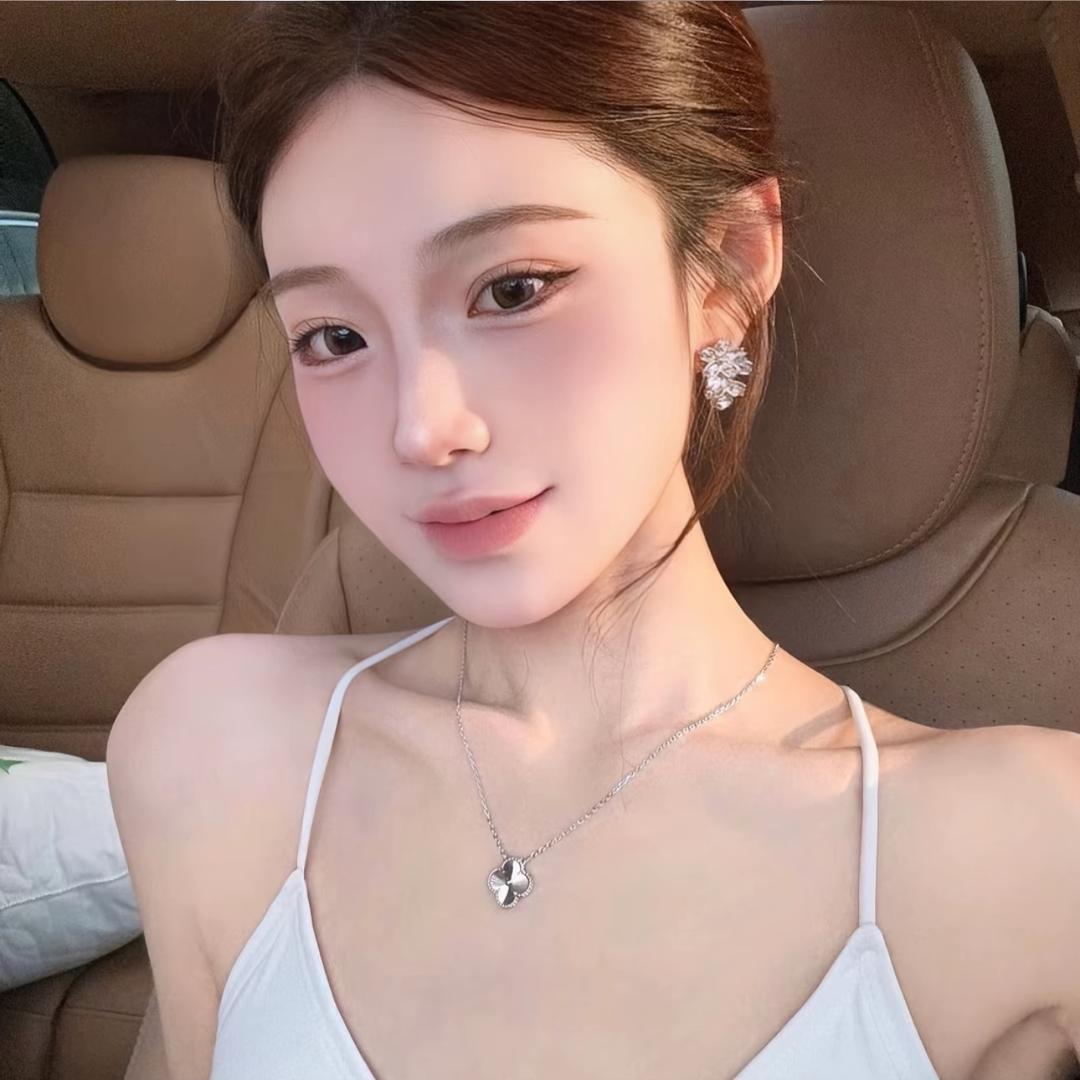 不如见一面